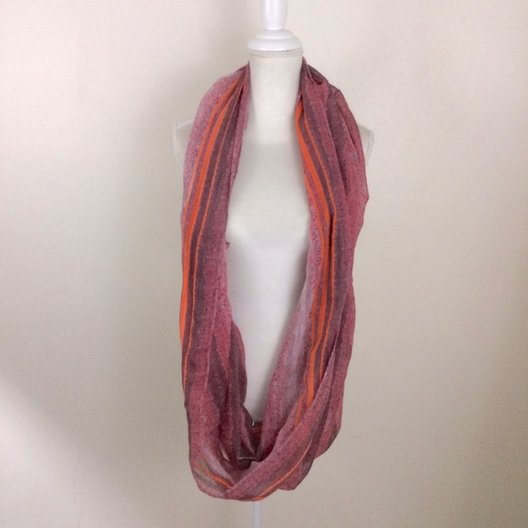 Infinity Neck Scarf Animal Print - Picture 2 of 2